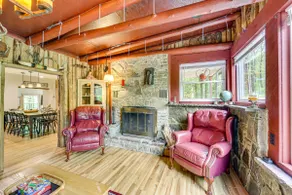 10 Mi to Mtn Resort: Normalville Cabin w/ Balcony! - Image 3