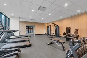 EauClaire * Stampede * Gym * A/C * Laundry * 250Mbps Wifi - Image 2