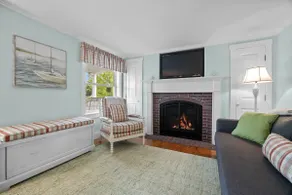 Point of Happiness: Cape Cod Charm & Comfort - Image 3