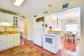 Walk to St Lawrence River: Clayton Apt w/ Porch! - Image 2