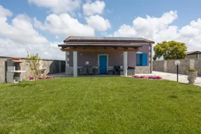 The Dream Vacation Home - Image 2