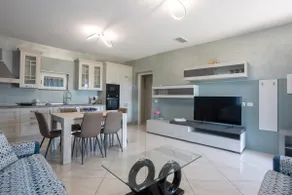 The Dream Vacation Home - Image 3