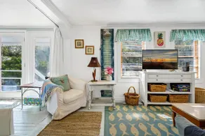 Pet Friendly Cottage w/ Screened Porch & Easy Beach Access: WiFi Access - Image 5