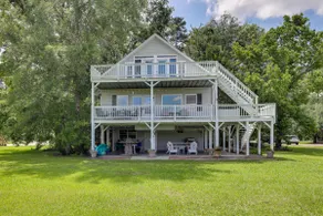 Spacious Riverfront Cottage w/ Dock in Green Pond! - Image 1