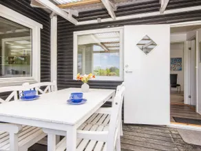 6 person holiday home in Kolind-By Traum - Image 2