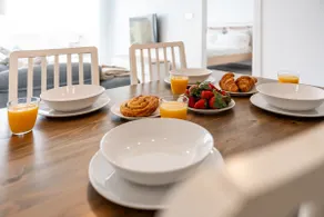 Light and Modern Sea View Apartment - Image 5