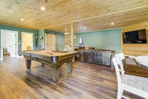 Walk to Sebago Town Beach: Luxe Townhome w/ Grill - Image 2