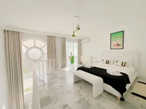 Charming Seafront House | 2 Guests - Image 3