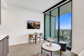 High-End 1BR Condo in 72 Park | Poolside Bliss - Image 3