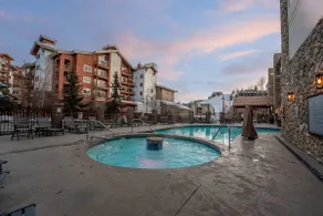 Stellar Location Direct view of Crested Butte Mountain Hot Tub Heated Pool Steam Room Gym - Image 4