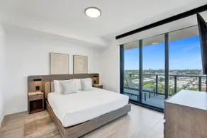 Spacious 4-Bedroom Retreat Steps from Miami Beach - Image 3