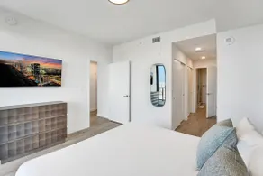 Spacious 4-Bedroom Retreat Steps from Miami Beach - Image 5