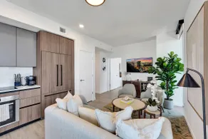 Endless Views from Elegant 4BR Miami Beach Retreat - Image 2