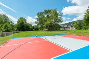 7 Br~Sleeps 20~Sport Court~Pool~Hot Tub~Playground - Image 4