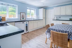 Audreys - 3 Bed Holiday Home - Manorbier - Image 3