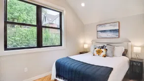 The Hygge Haven | Sleeps 4 | Convenient Location - Image 3