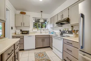 Close to Golf & Casinos! Sun City Getaway - Image 4