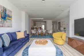 Modern 3BR Lofts with Outdoor Space Near NYC - Image 4