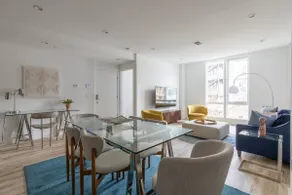 Modern 3BR Lofts with Outdoor Space Near NYC - Image 3