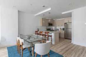 Modern 3BR Lofts with Outdoor Space Near NYC - Image 5