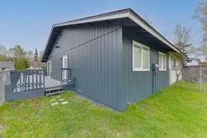 3 Mi to Alaska Zoo: Family Home in Anchorage! - Image 3
