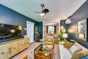 Easy Access to Pittsburgh: Urban Retreat w/ Deck - Image 5