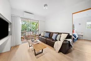 Rushcutters Bay Retreat with Balcony - New Listing - Image 2