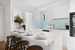 Rushcutters Bay Retreat with Balcony - New Listing - Image 3