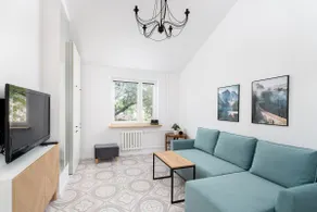 Zakopiańska 2B Homely Apartment by BookingHost - Image 3