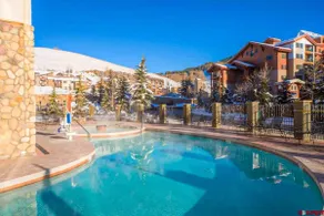 1 Bedroom Condo Perfect Location #303 with Pool and Hot Tub - Image 2