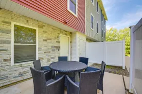 2 Mi to TBK Bank Sports Complex: Townhome w/ Patio - Image 3
