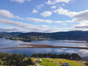 Huon Heights Hideaway at Cygnet Coast - Image 2