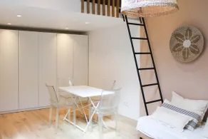Charming house in Montreuil with Terrace - Image 3