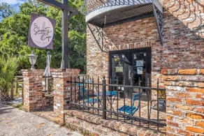 Charming Coastal Retreat in Historic Darien, GA - Image 5