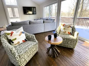 Cozy Lake House - Salisbury/Lakeville - Image 3