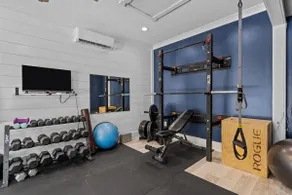 Exclusive Property with Pool, Hot Tub, and Gym - Image 3