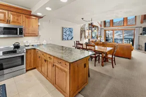 Snowmass Village 2 Bedroom Premier Condo At Crestwood - Image 5