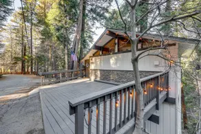 Modern Lake Arrowhead Retreat: 3 Mi to Village - Image 3
