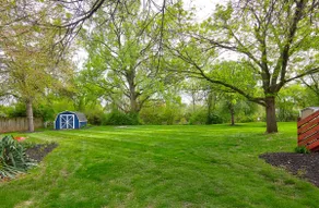 Backyard Oasis in West Des Moines - Image 3