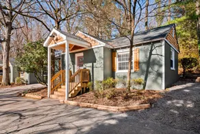 Cottage near Ruby Falls - Image 3