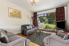Modern 3BR Retreat near Tenby | Garden & Terrace - Image 4