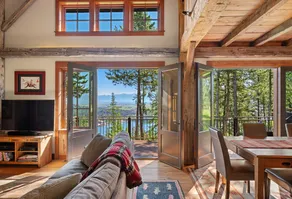 Somer Bay Home on 5-acres with expansive view - Image 2
