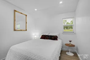 The Daisy- Decatur Family Tiny Home - Image 4