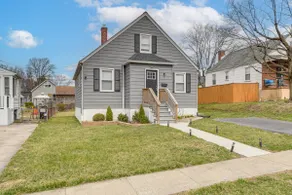 4 Mi to Universities: Quaint Parkville Apartment! - Image 3