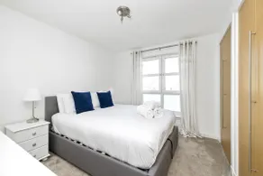 Modern apartment near Saughton Rose Gardens - Image 4