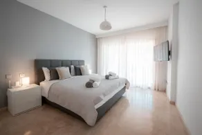 Luxury Beachfront Heated Pool & SPA & GYM–EHHouse - Image 2