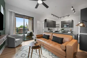 Stunning 3BR Penthouse Suite| 2 decks| A+ Location - Image 2