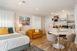 Boutique Private Studio . Quick Manhattan Access - Image 3