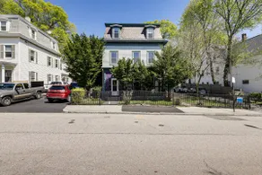 Explore Dtwn, Parks & Colleges: Cozy Worcester Apt - Image 3