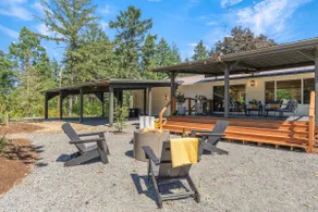 Wildfern Ranch: Lux New Mid-Century Modern Home - Image 2